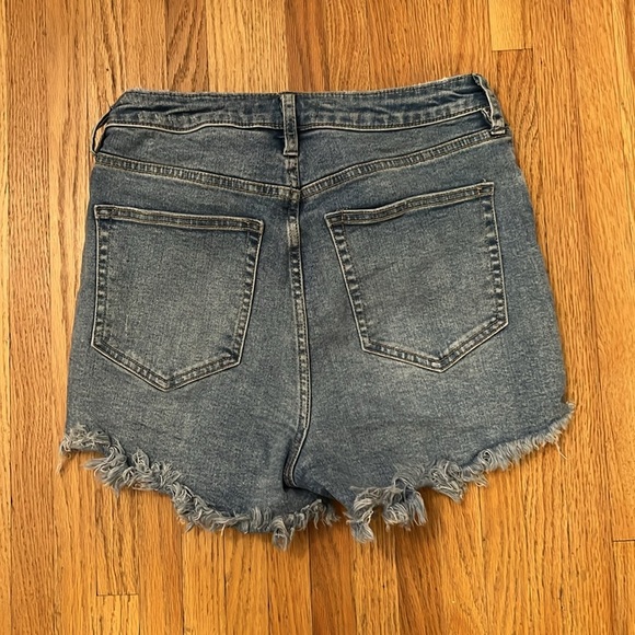Free People × We The Free CRVY Button Fly Short - Picture 3 of 4